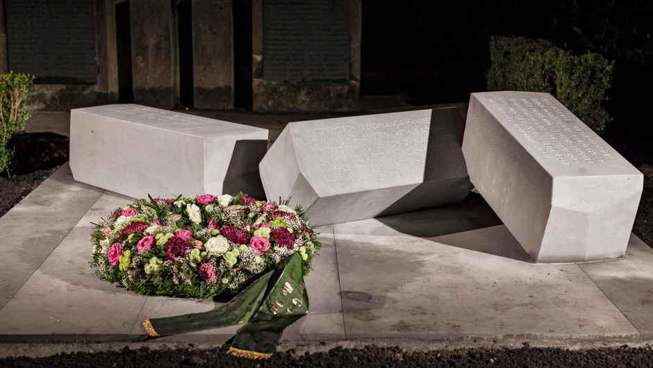 Enthüllung der NS-Opfer Gedenkstätte (Fotos Lukas Hämmerle)