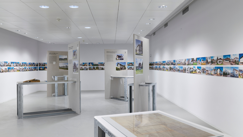 11 Ausstellungsansicht Foto Miro Kuzmanovic 11 Ausstellungsansicht Foto Miro Kuzmanovic
