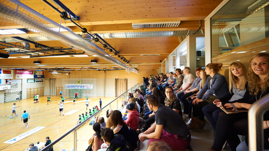 Publikum Sporthalle Sportpark Lustenau