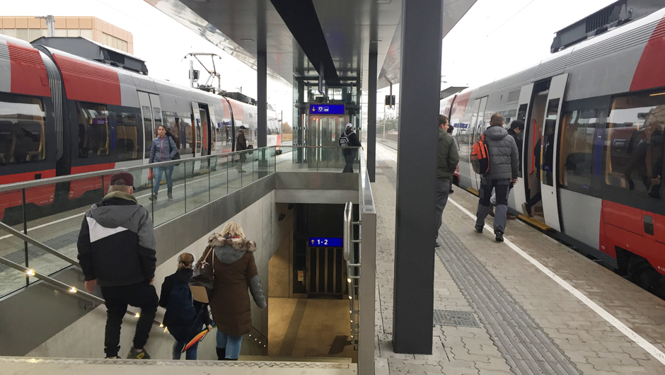 Inselbahnsteig