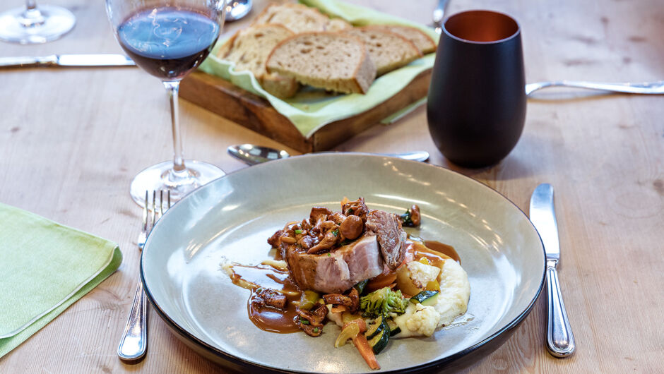 Hofkultur 2022 - Hofküche mit Bernd Moosmann Hofkultur 2022 - Hofküche mit Bernd Moosmann