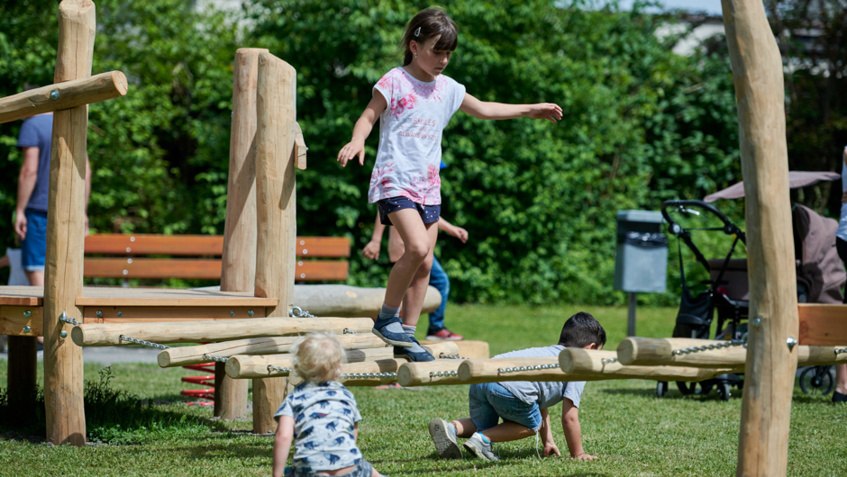 Spielplatz-Hasenfeld_Eröffnung_©Marcel Hagen (27) Spielplatz-Hasenfeld_Eröffnung_©Marcel Hagen (27)