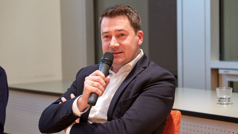 20251121_MIK_283041_HiRes