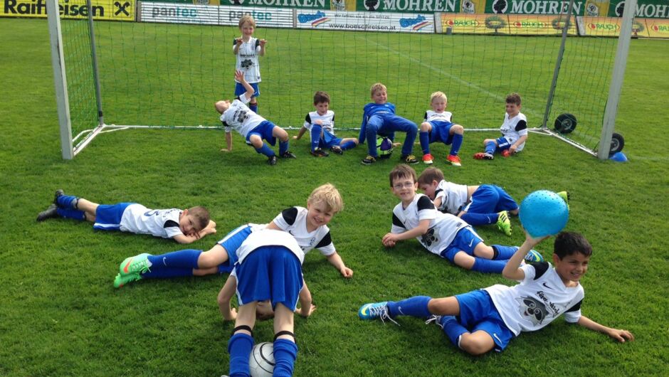 FC Lustenau Foto 3 fit for school Camp