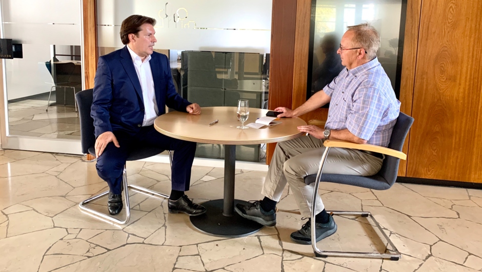 image00008 image00008