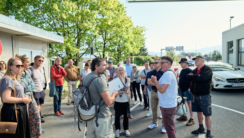 Spaziergäng Grenzgänge_©Miro Kuzmanovic (21) Spaziergäng Grenzgänge_©Miro Kuzmanovic (21)