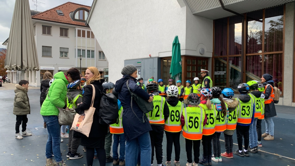 Fahrradprüfung VS Kirchdorf 2021 (4) Fahrradprüfung VS Kirchdorf 2021 (4)