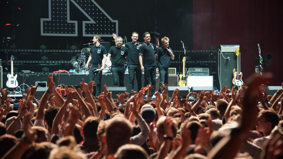 2015-07-31_SzeneOpenair2015_Kraftklub2_JanaSabo
