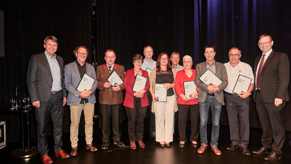 Lustenau sagt Danke 20 Nov Miro Kuzmanovic (44) Lustenau sagt Danke 20 Nov Miro Kuzmanovic (44)