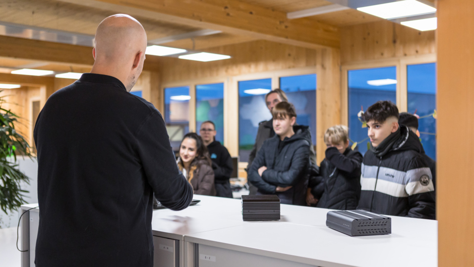 Lange_Nacht_der_Lehre_2023_BY_MIKE_SIBLIK_046 Lange_Nacht_der_Lehre_2023_BY_MIKE_SIBLIK_046