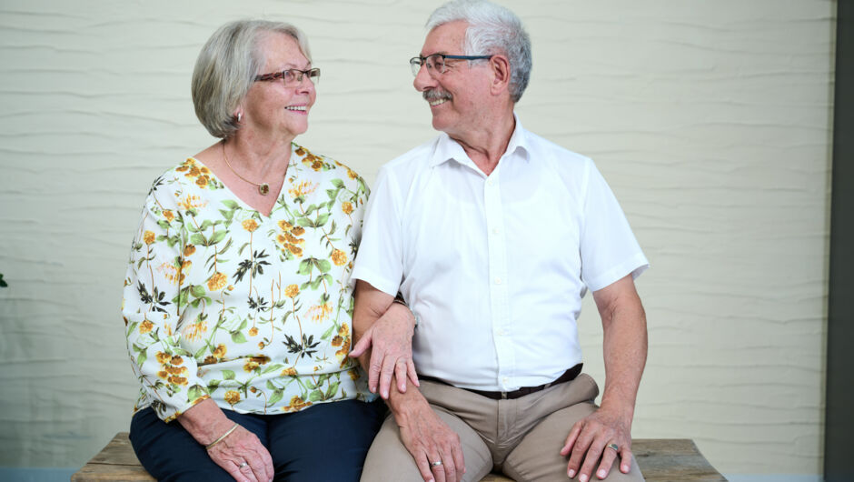 Ba╠ênkli_Paar_91_Brigitte_Wilfried_Drechsel