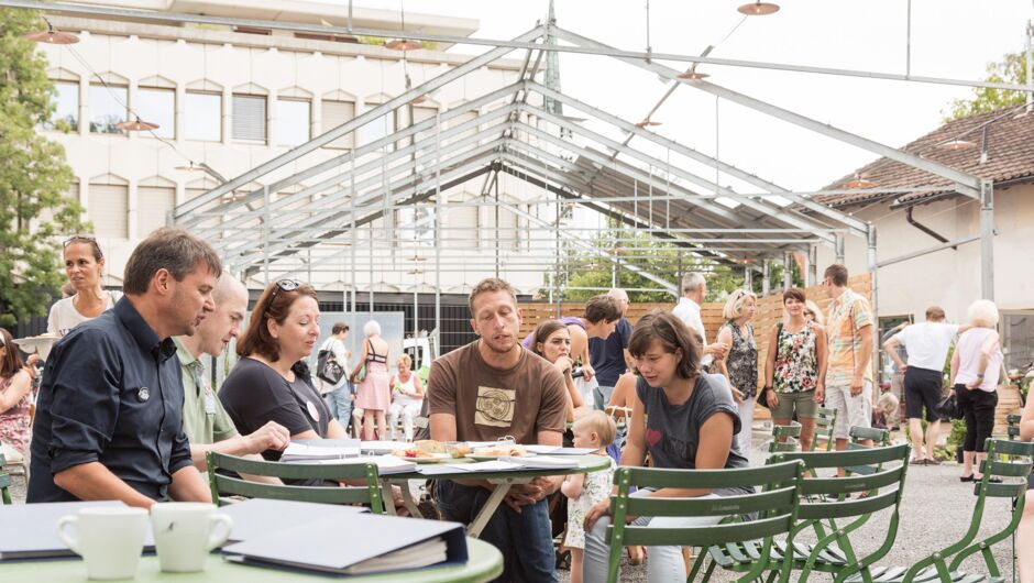 Gewächshaus/Dorfgarten