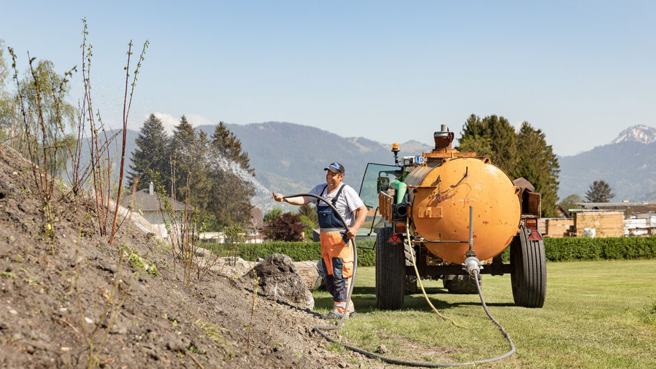 Baumpflanzung_Bienenhügel_©Lukas Hämmerle (25)