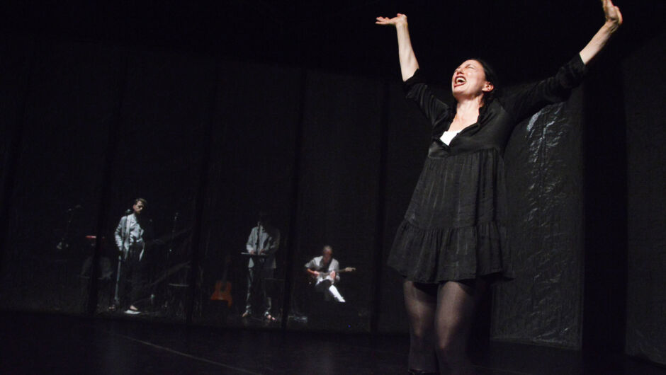 Tamara_Stern_lonely_ballads_aktionstheater_ensemble (c) Gerhard Breitwieser (2)