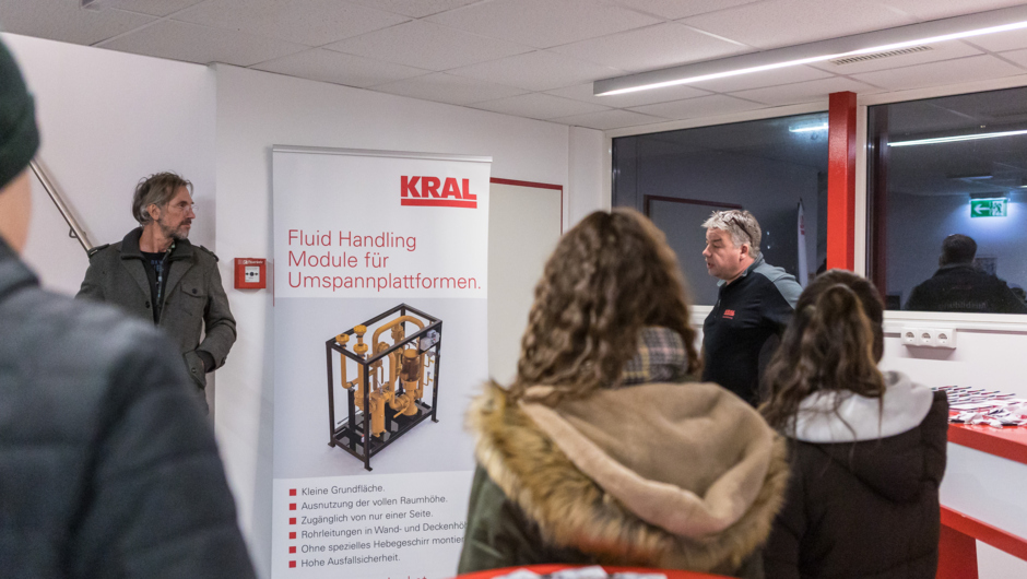 Lange_Nacht_der_Lehre_2023_BY_MIKE_SIBLIK_064 Lange_Nacht_der_Lehre_2023_BY_MIKE_SIBLIK_064