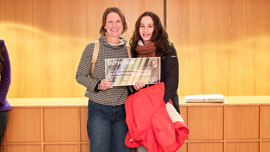 Preisübergabe langer Einkaufsabend_November 2023@Miro Kuzmanovic20 Preisübergabe langer Einkaufsabend_November 2023@Miro Kuzmanovic20