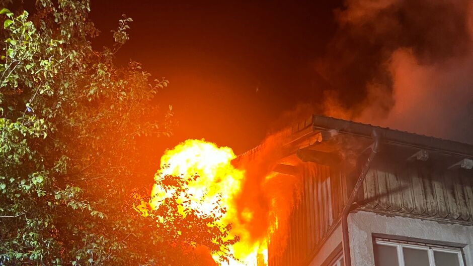 Bildinfo Mobile-00-40_2025-08-30 00-54-02